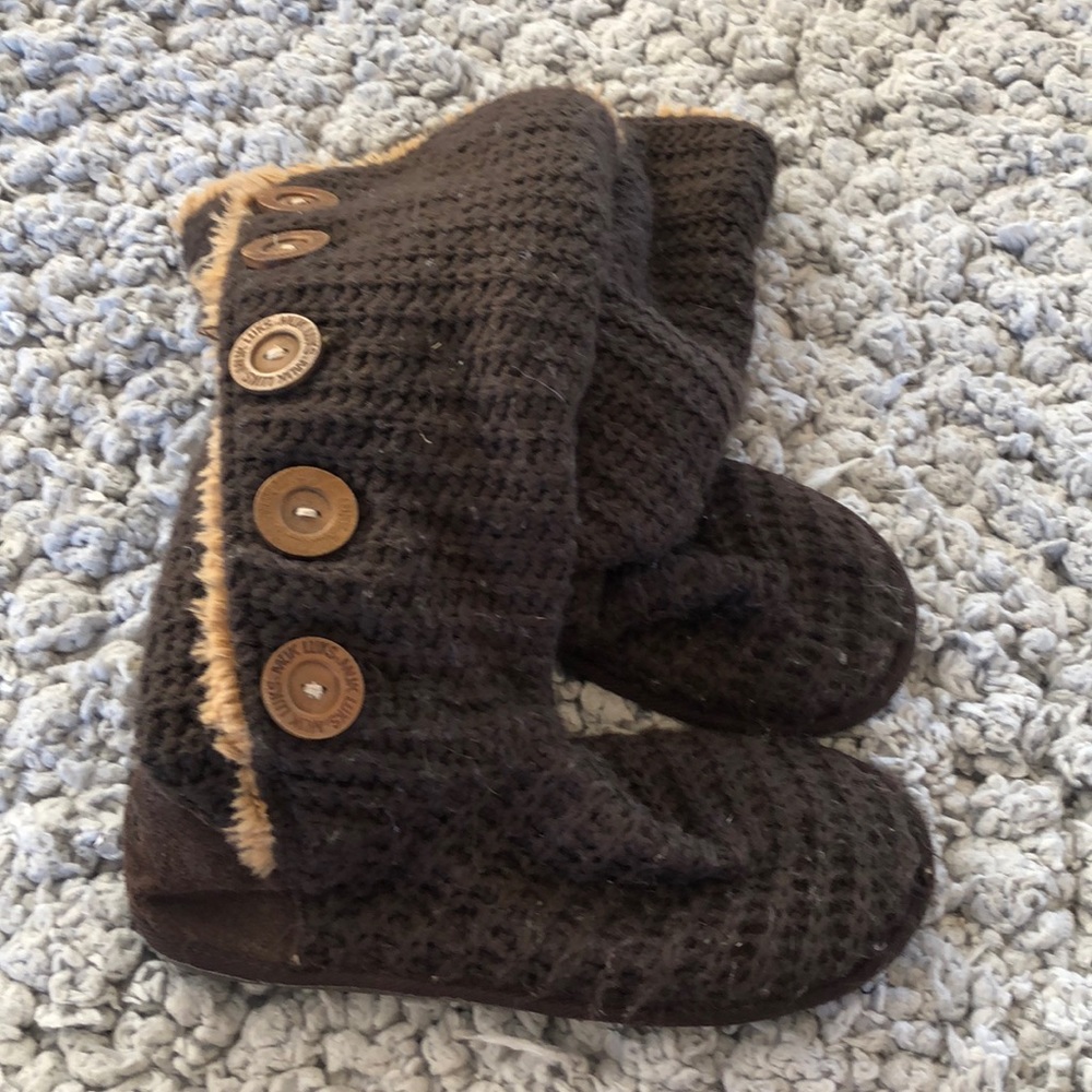 Snugly slippers ❤️🏔
